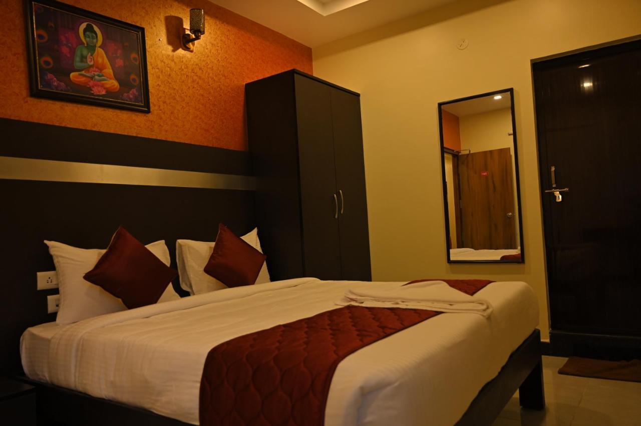 Treebo Sripadha Residency Alipiri Road Hotel Tirupati Kültér fotó