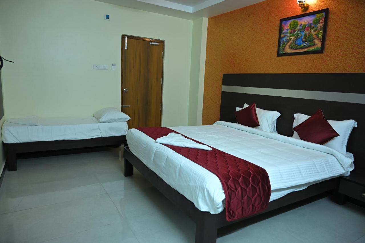 Treebo Sripadha Residency Alipiri Road Hotel Tirupati Kültér fotó